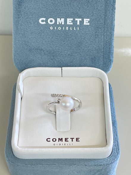 Anello in oro con perle