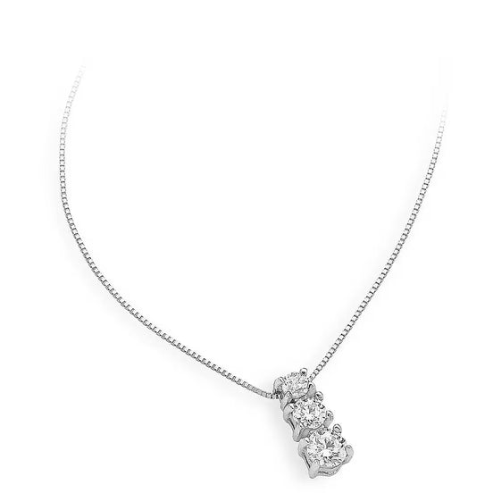 Collana in oro con brillanti