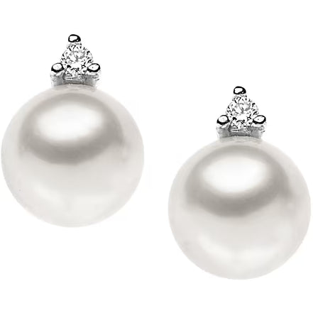 Orecchini in oro con perle